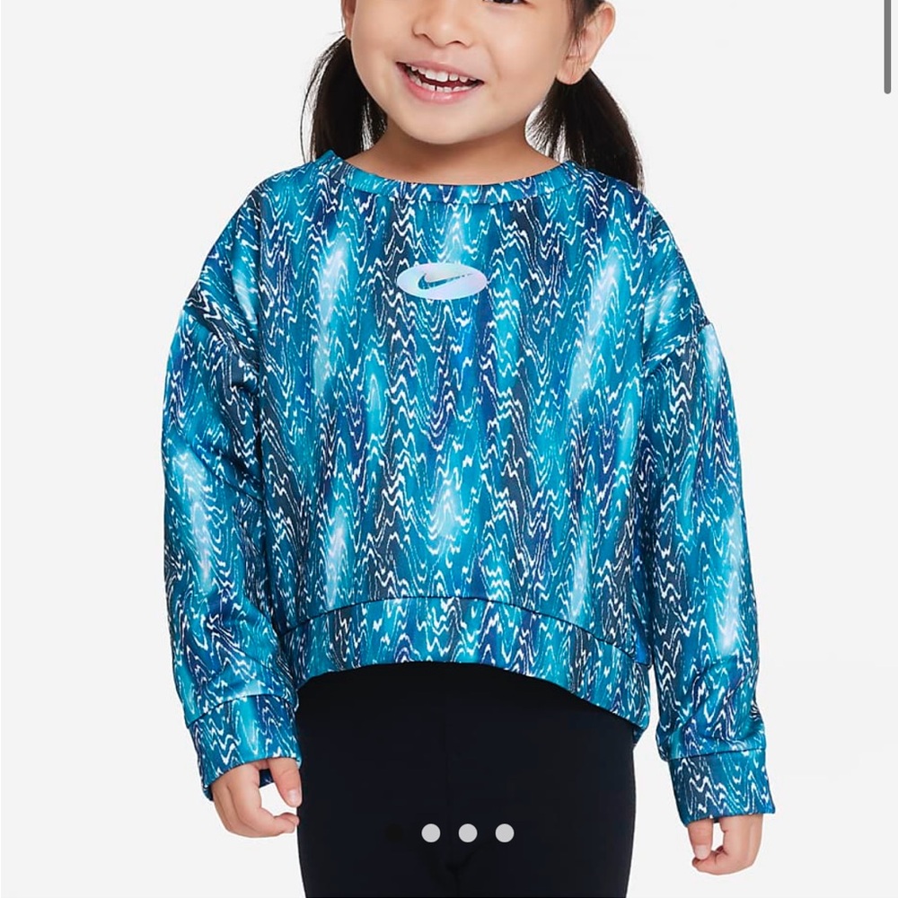 girls nike icon clash crew sweatshirt